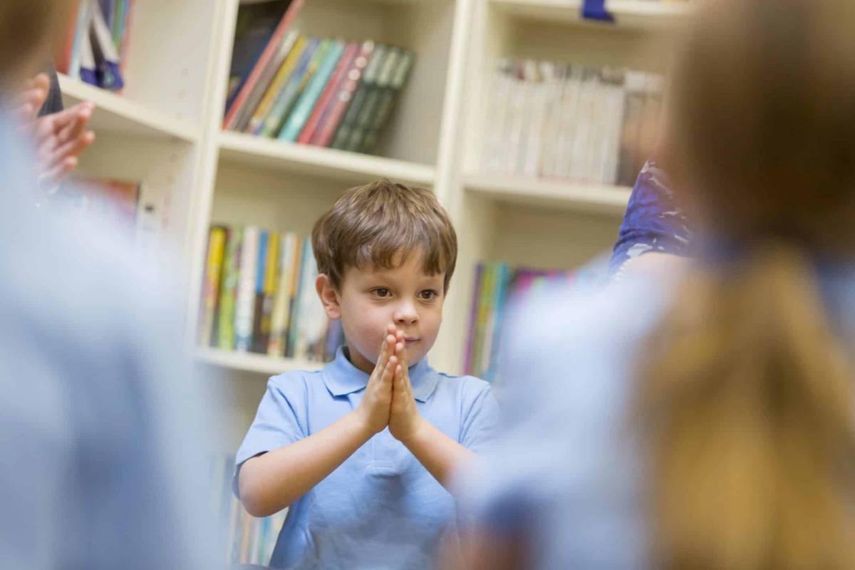 Schule Religionsunterricht Schüler Gebet